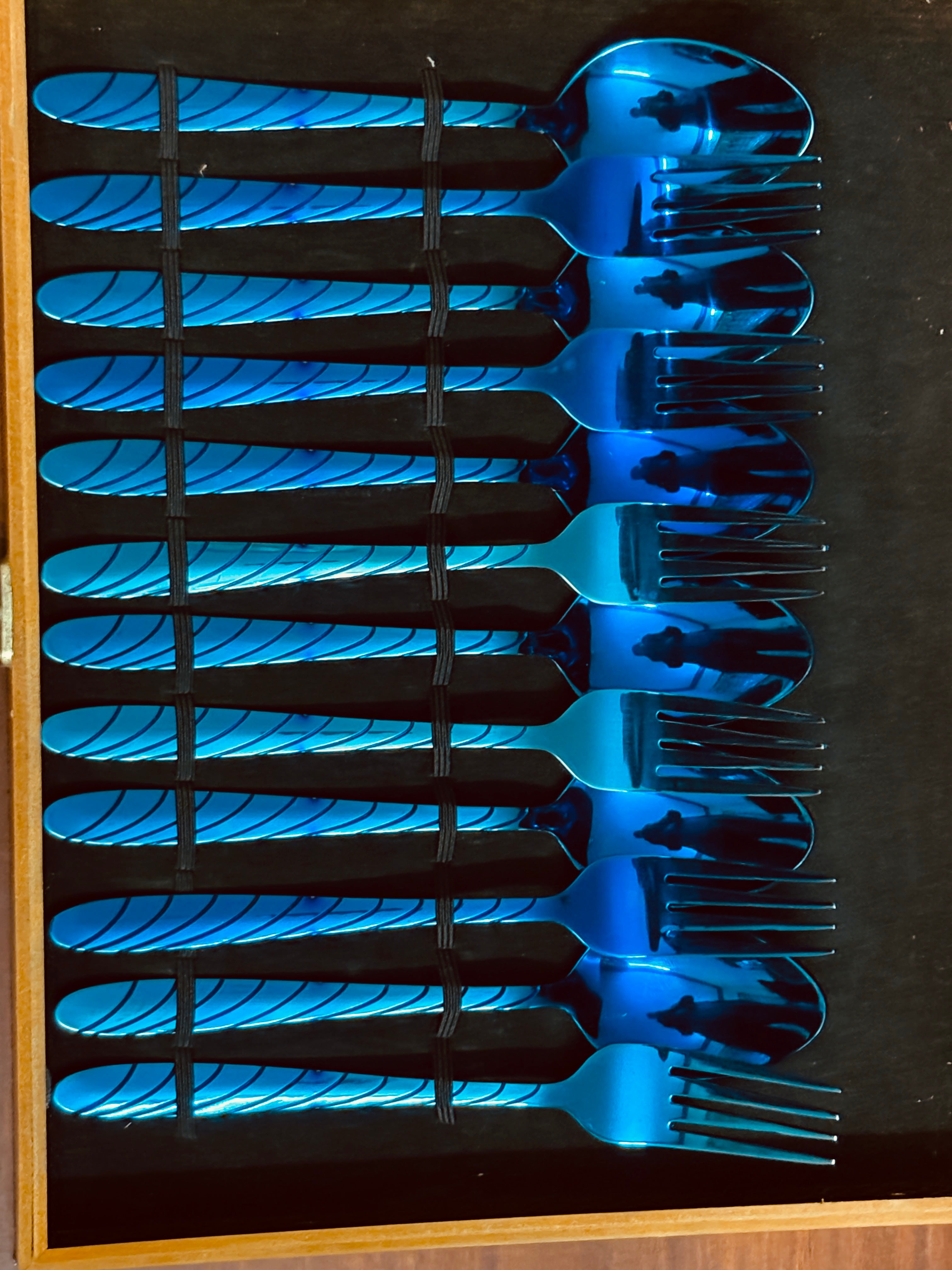 Blue Cutlery Set