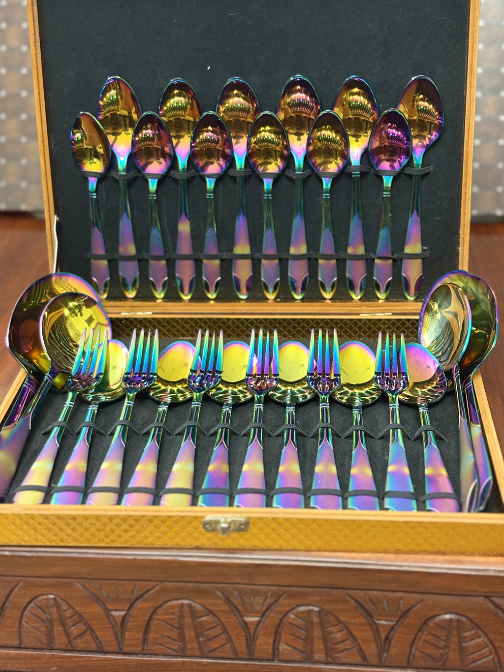 Multi cutlery set