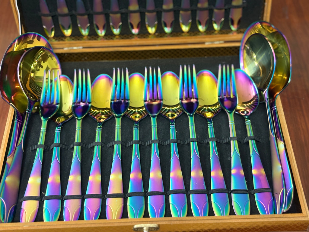 Multi cutlery set