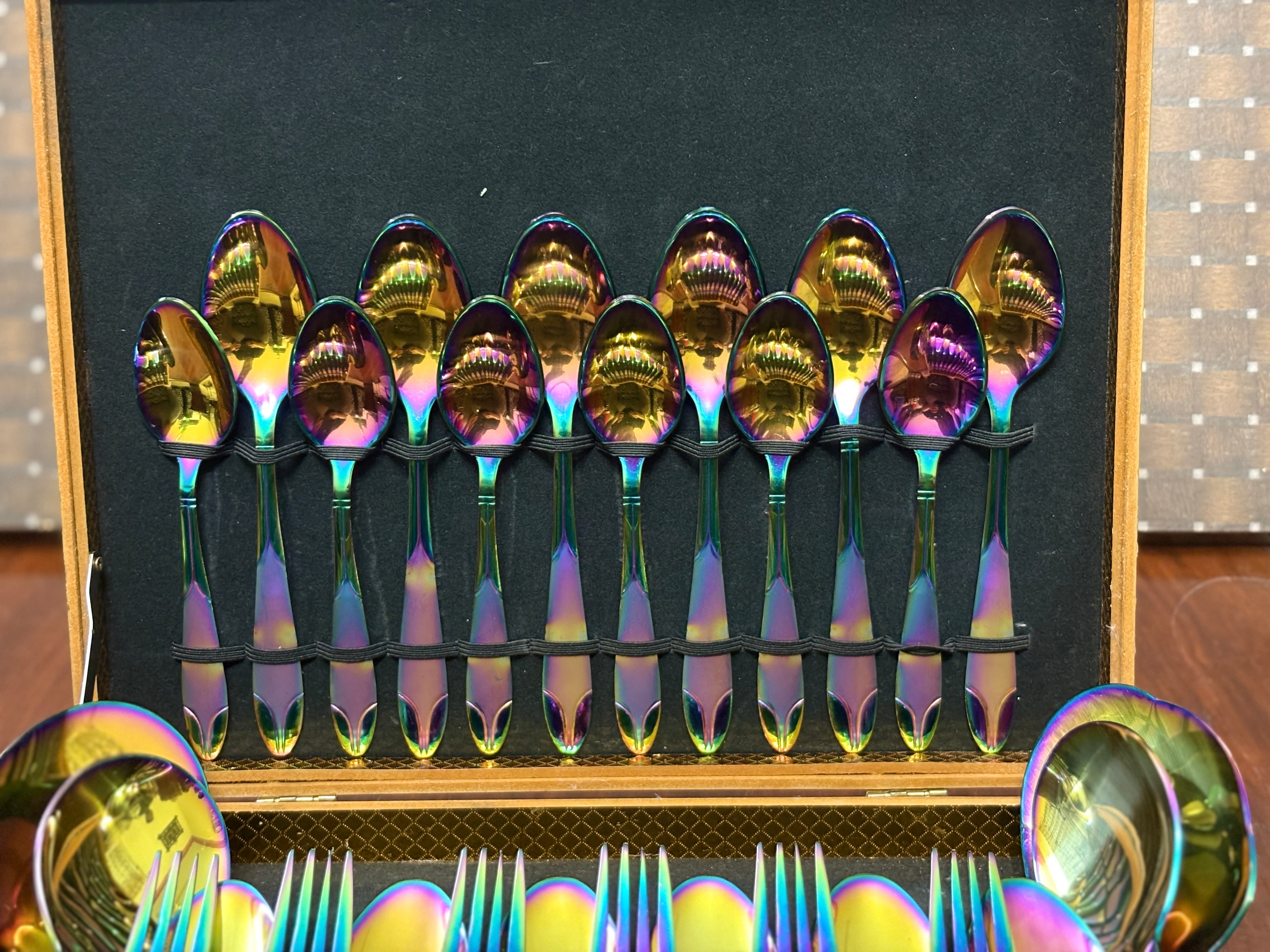 Multi cutlery set